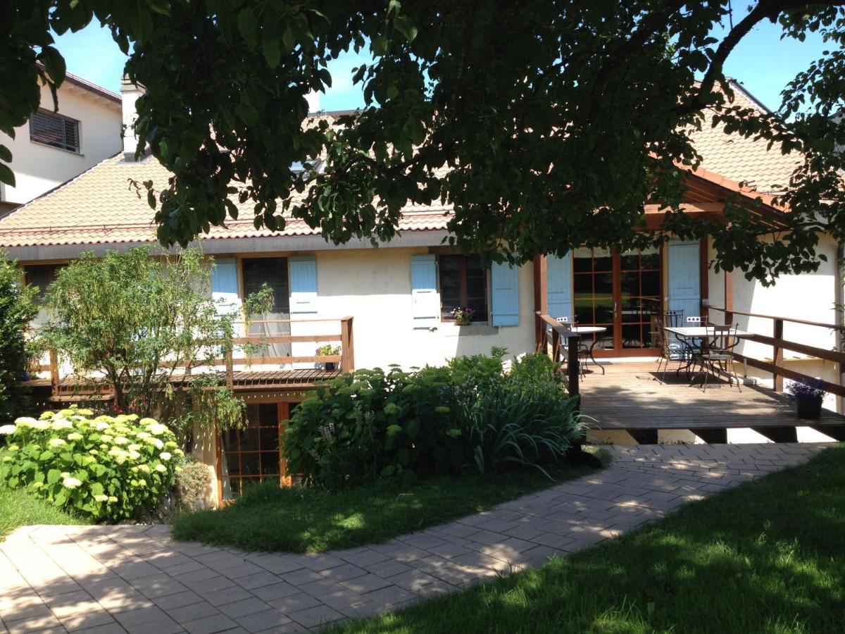 Le Pre Bed & Breakfast Juriens Dış mekan fotoğraf